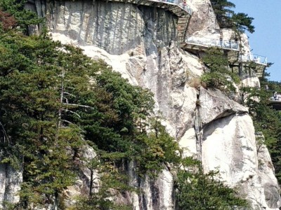 济南六安天堂寨风景区详细导游介绍及旅游专家参观攻略